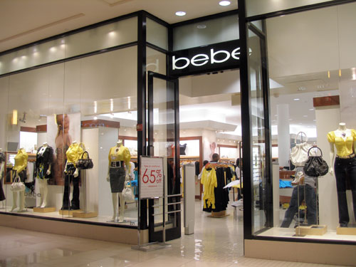 加州著名女裝品牌Bebe關店清倉甩賣